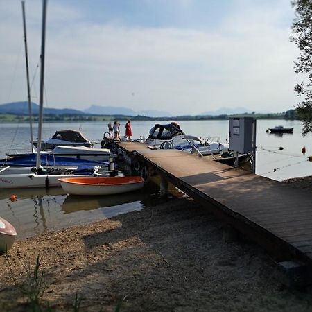 Mobilheim Chalet Bei Georg Seekirchen am Wallersee Exterior photo