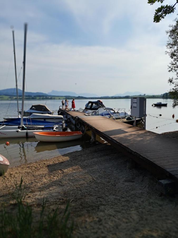 Mobilheim Chalet Bei Georg Seekirchen am Wallersee Exterior photo